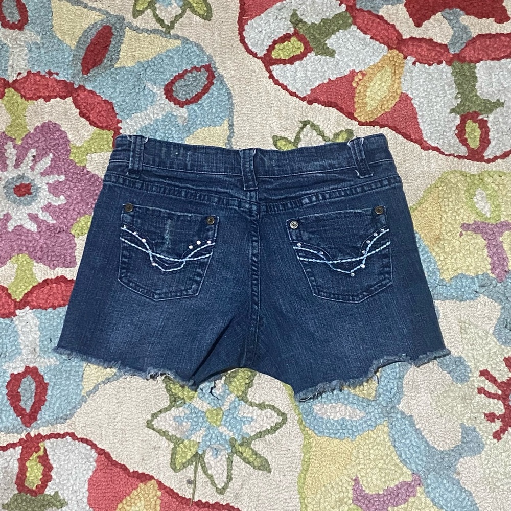dark wash mini shorts